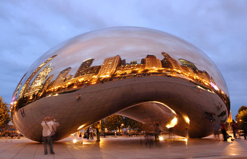 Hạt đậu khổng lồ, biểu tượng của thành phố Chicago.